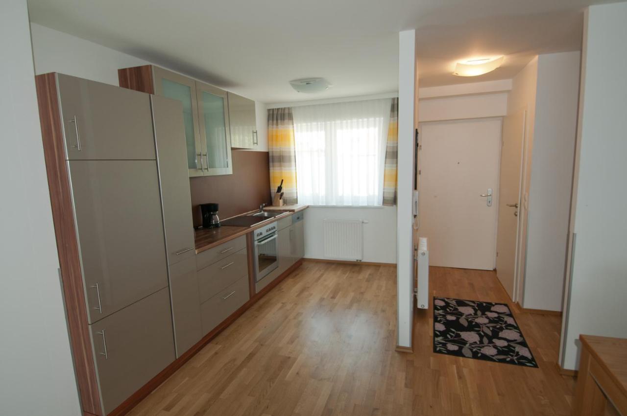 City Hotel Stockerau Εξωτερικό φωτογραφία