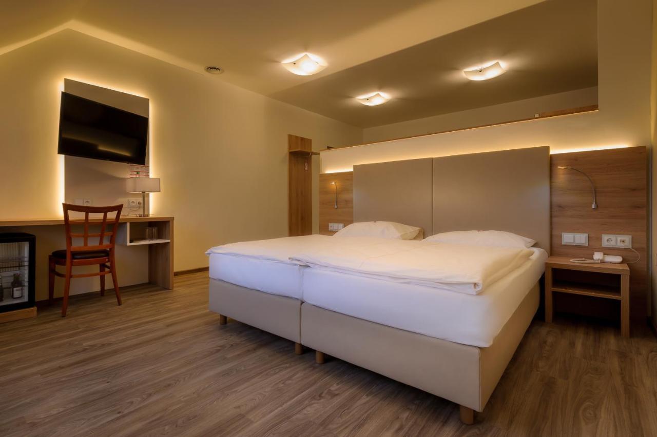 City Hotel Stockerau Εξωτερικό φωτογραφία