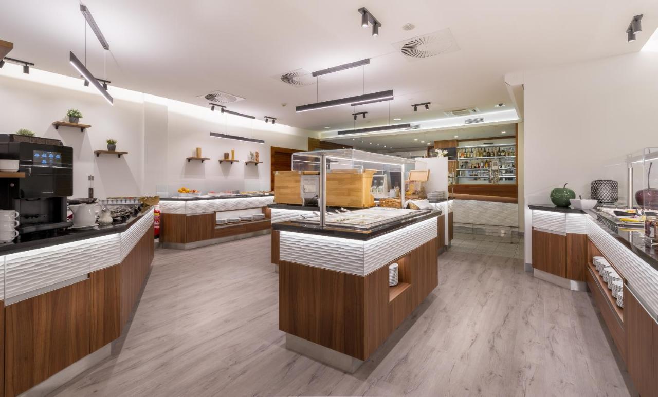 City Hotel Stockerau Εξωτερικό φωτογραφία